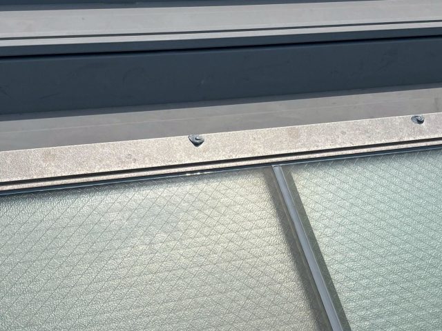加古川市で窓枠のシール打設後